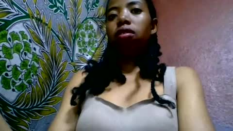 prisca880319 online show from June 29, 2026, 4:52 am