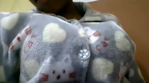 prisca880319 online show from July 20, 2026, 10:39 am