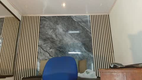 priscilarainbow online show from January 21, 2025, 11:24 pm