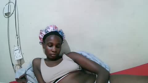 Snapshot of pritty_amber chatting on April 22, 2026, 12:57 am pritty_amber online show from April 22, 2026, 12:57 am