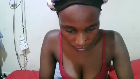 Snapshot of pritty_amber chatting on April 23, 2026, 1:29 am pritty_amber online show from April 23, 2026, 1:29 am