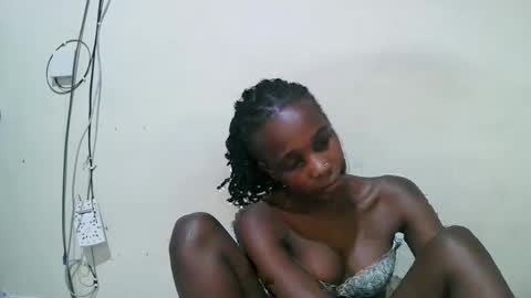 Snapshot of pritty_amber chatting on May 11, 2026, 3:07 pm pritty_amber online show from May 11, 2026, 3:07 pm