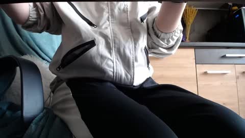 Space online show from April 12, 2026, 7:57 am