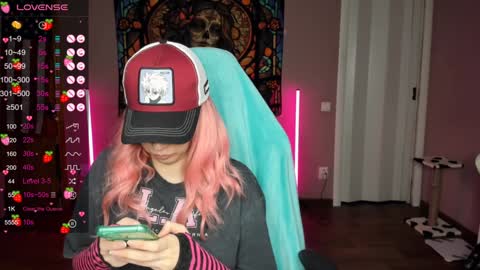 Snapshot of project_hisoka44 chatting on January 3, 2025, 2:08 pm Di online show from January 3, 2025, 2:08 pm