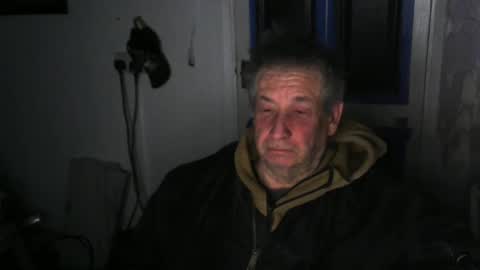 projectorepson online show from February 19, 2025, 9:14 pm