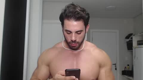 promuscles4u online show from December 28, 2024, 11:37 pm