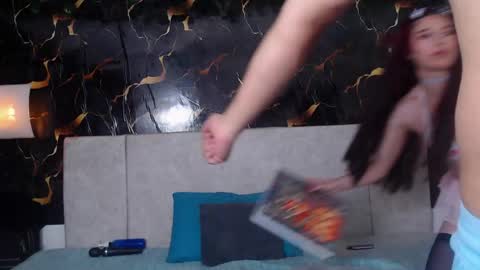 Adris  Juan online show from April 17, 2026, 2:14 am