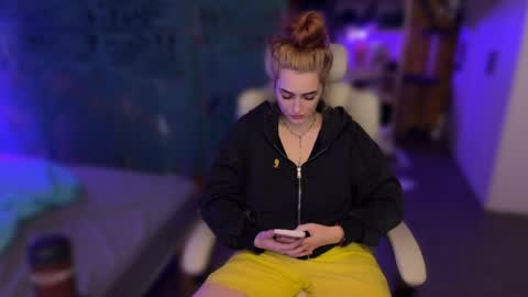 Queen of Pain online show from May 16, 2026, 8:29 pm
