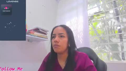 psique_naughty2 online show from November 7, 2025, 1:44 pm