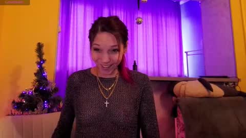 Snapshot of psyheya chatting on January 8, 2025, 11:21 am LUCY ----- online show from January 8, 2025, 11:21 am