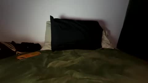 publicplayyy online show from February 4, 2026, 3:01 am