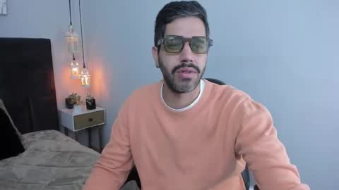 Snapshot of puch16 chatting on September 29, 2025, 3:50 pm Diego online show from September 29, 2025, 3:50 pm