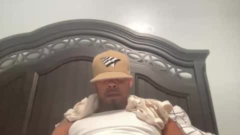 PuffinDro online show from October 27, 2025, 6:56 pm