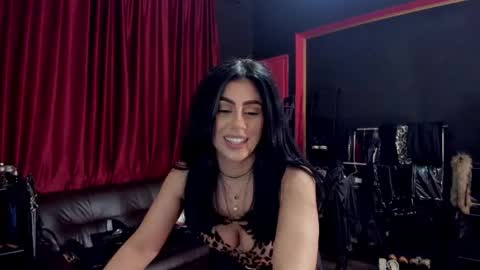 MissPuffyLove online show from April 8, 2026, 10:54 pm