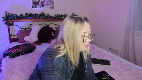 Snapshot of puffybun chatting on December 22, 2024, 11:41 pm puffybun online show from December 22, 2024, 11:41 pm