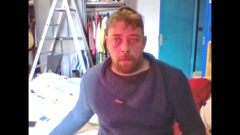 Snapshot of pug2222 chatting on January 9, 2025, 11:58 am pug2222 online show from January 9, 2025, 11:58 am