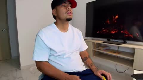 pull_bershh online show from April 18, 2026, 6:39 am