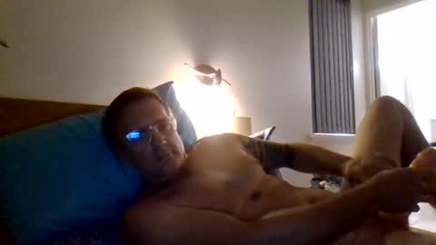 pulllin4u online show from April 19, 2026, 8:33 pm