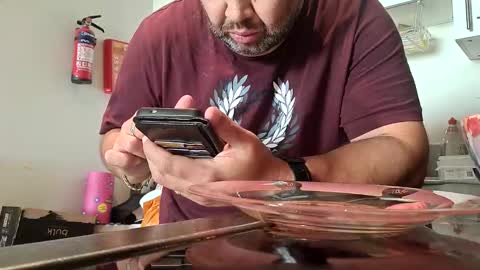 Pulp online show from September 16, 2025, 7:53 am