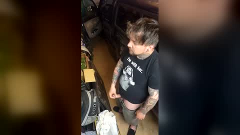 punkrock87denvo online show from May 2, 2026, 1:49 pm