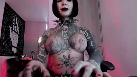 Snapshot of punkyfoxx chatting on March 1, 2025, 7:15 pm punkyfoxx online show from March 1, 2025, 7:15 pm