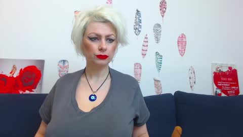 Goldie online show from March 15, 2026, 12:05 am