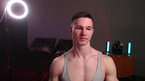 Snapshot of puremenshape chatting on April 28, 2026, 7:57 am puremenshape online show from April 28, 2026, 7:57 am