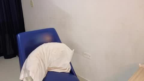 purepleasure25 online show from March 31, 2026, 11:05 pm