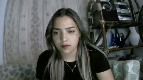 Snapshot of purple_23 chatting on April 29, 2026, 7:01 am Lizzy online show from April 29, 2026, 7:01 am