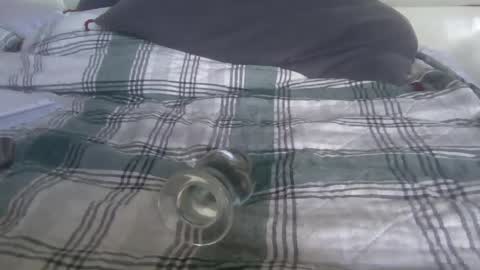 Snapshot of purplelotusgirl chatting on April 11, 2026, 1:10 am purplelotusgirl online show from April 11, 2026, 1:10 am