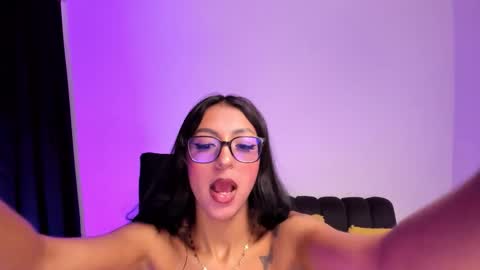 Snapshot of purplemegan chatting on March 27, 2026, 3:01 am MEGANNNN online show from March 27, 2026, 3:01 am