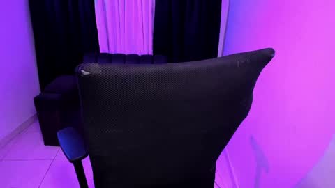 Snapshot of purplemegan chatting on April 16, 2026, 2:56 am MEGANNNN online show from April 16, 2026, 2:56 am