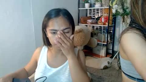 Snapshot of pussiswet_xx chatting on July 13, 2026, 8:00 pm jessy online show from July 13, 2026, 8:00 pm
