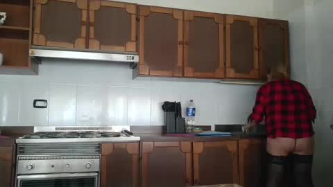 Mary online show from April 21, 2026, 7:47 am