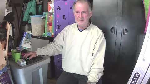 Mark online show from December 9, 2024, 4:12 am