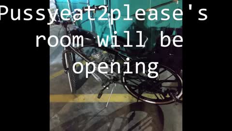 Snapshot of pussyeat2please chatting on December 22, 2024, 5:12 am Rick online show from December 22, 2024, 5:12 am