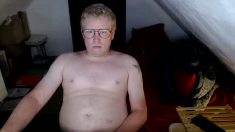 Snapshot of pussylovercb chatting on July 12, 2026, 8:33 pm pussylovercb online show from July 12, 2026, 8:33 pm
