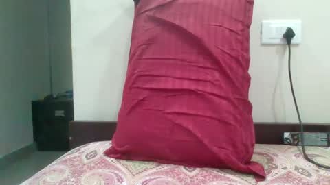 Snapshot of pussysmasher0804 chatting on January 4, 2025, 7:13 am pussysmasher0804 online show from January 4, 2025, 7:13 am