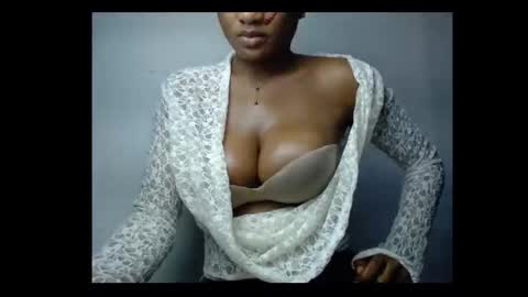 Snapshot of pussyxwetx chatting on February 1, 2026, 10:25 am pussyxwetx online show from February 1, 2026, 10:25 am