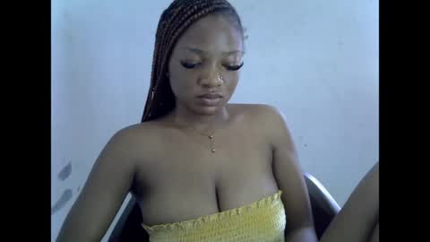 Snapshot of pussyxwetx chatting on April 15, 2026, 11:28 am pussyxwetx online show from April 15, 2026, 11:28 am