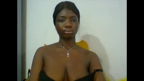 Snapshot of pweedy_ora chatting on September 15, 2025, 9:59 pm ora online show from September 15, 2025, 9:59 pm