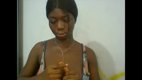 Snapshot of pweedy_ora chatting on September 24, 2025, 11:08 pm ora online show from September 24, 2025, 11:08 pm