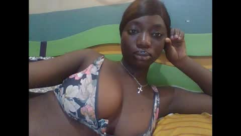 Snapshot of pweedy_ora chatting on November 5, 2025, 12:16 pm ora online show from November 5, 2025, 12:16 pm