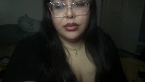 Prettypink Tinyhole online show from January 9, 2025, 10:41 pm