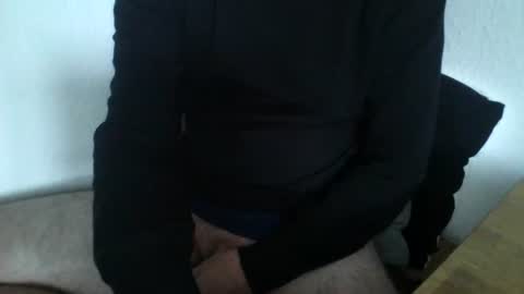 Snapshot of qandnotu chatting on October 13, 2025, 1:00 pm qandnotu online show from October 13, 2025, 1:00 pm