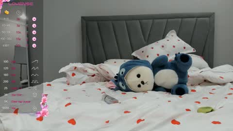 Snapshot of qimiqo chatting on October 8, 2025, 4:04 pm Kimi online show from October 8, 2025, 4:04 pm