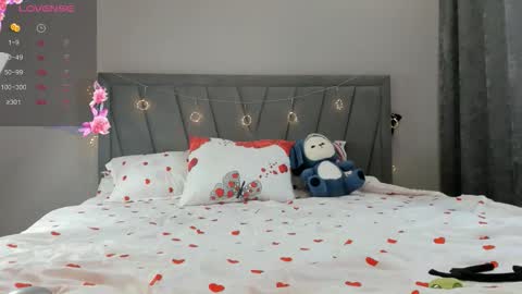 Snapshot of qimiqo chatting on October 22, 2025, 4:24 am Kimi online show from October 22, 2025, 4:24 am