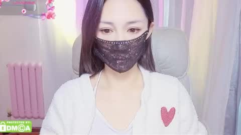 Snapshot of qiqi_mimi9900 chatting on October 20, 2025, 2:34 am Mimi online show from October 20, 2025, 2:34 am