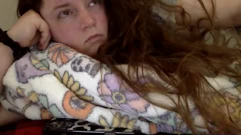 Snapshot of qtmollygirl chatting on April 3, 2026, 11:14 pm qtmollygirl online show from April 3, 2026, 11:14 pm