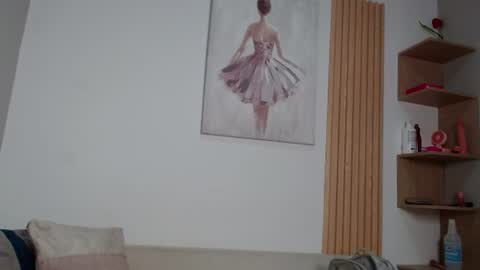 Snapshot of queen_adhara chatting on July 21, 2026, 1:13 pm ANTONELLA online show from July 21, 2026, 1:13 pm